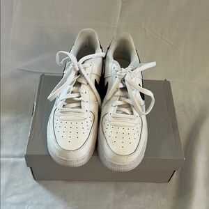 Boys Air Force 1’s